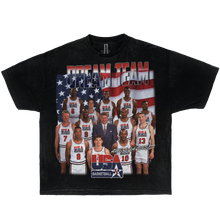 Load image into Gallery viewer, NBA Dream Team Photoshoot USA 1992 Boxy Vintage Graphic Basketball Tee Streetwear Y2K